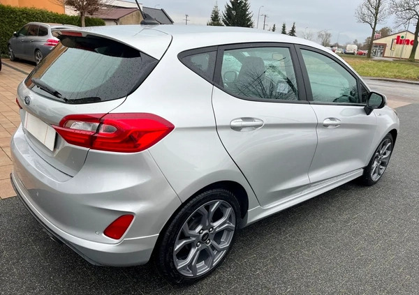 Ford Fiesta cena 53800 przebieg: 57000, rok produkcji 2021 z Mrozy małe 191